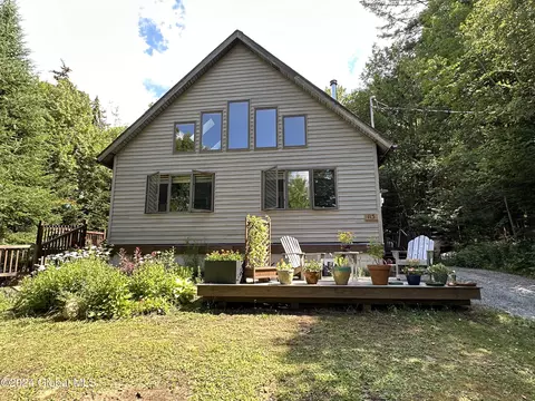 113 Wells Rd, Blue Mountain Lake, NY 12842