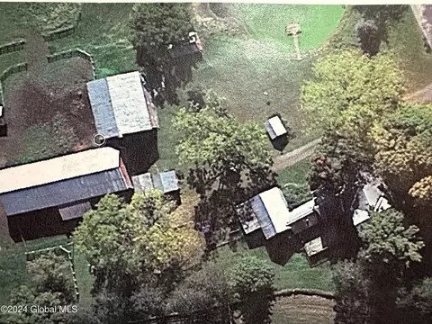 345 Brumley Rd, Fultonville, NY 12072
