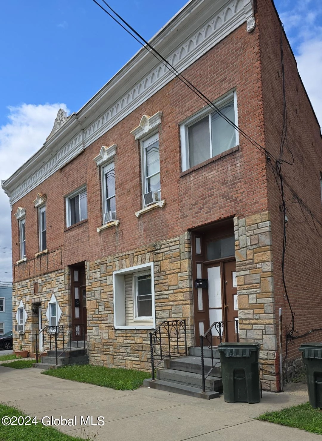 34-36 Albany Ave  