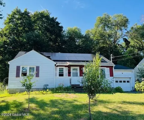 2 Jon Michael Ter, Albany, NY 12205
