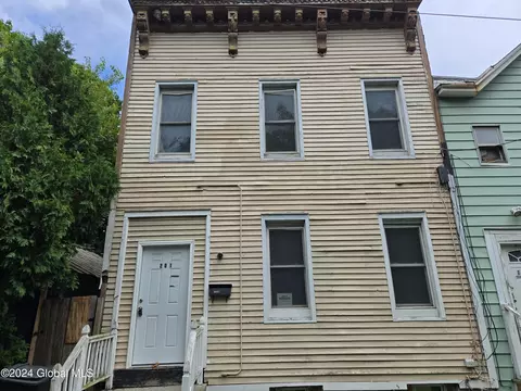 201 Catherine St, Albany, NY 12202