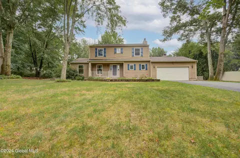 3 Des Forges Ct, Rexford, NY 12148
