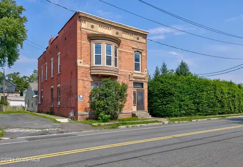 711 3rd Ave, Watervliet, NY 12189