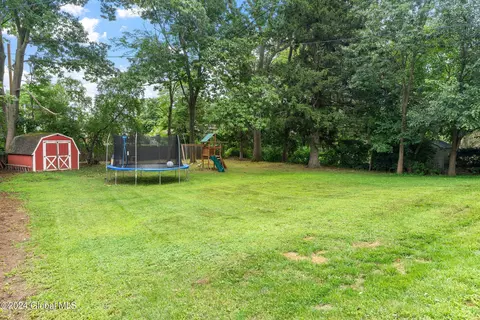 8 Silversmith Ln, Schenectady, NY 12306 photo 39