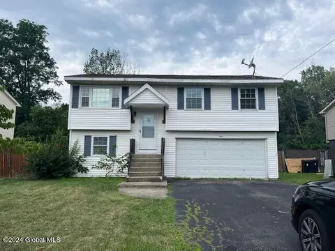 3 Holly Blvd, Scotia, NY 12302