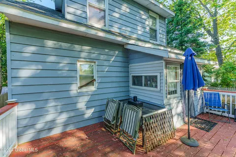 Exterior - 6 Corlaer Ave, Schenectady, NY 12304 photo 3 of 9