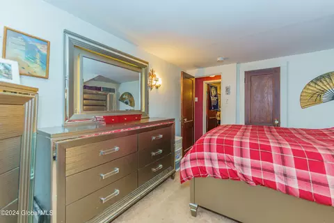 Bedroom - 6 Corlaer Ave, Schenectady, NY 12304 photo 3 of 3