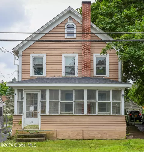 544 Bridge St, South Bethlehem, NY 12161