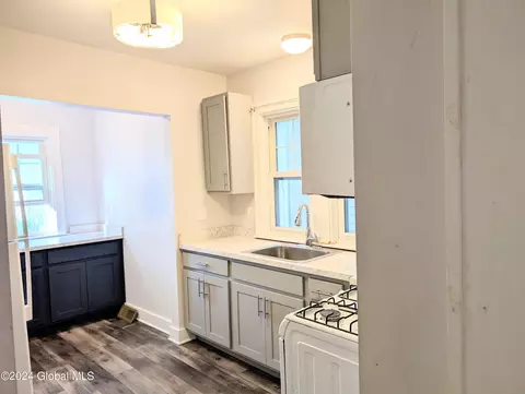 867 Main Ave, Schenectady, NY 12303 photo 6