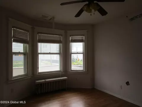 1021 Forest Rd, Schenectady, NY 12303 photo 13
