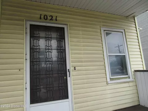 1021 Forest Rd, Schenectady, NY 12303 photo 5