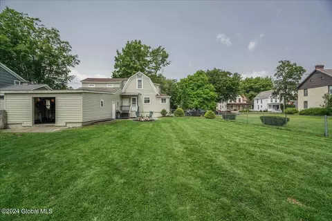 45 School St, Broadalbin, NY 12025 photo 8