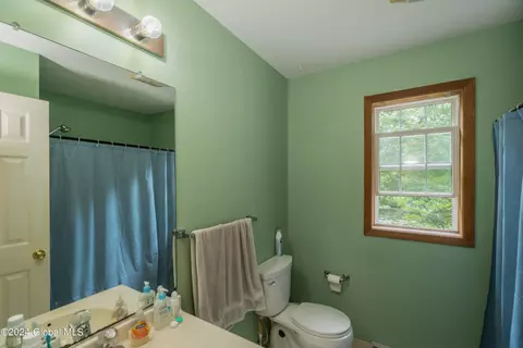 4 Lonesome Pine Trl, Gansevoort, NY 12831 photo 22