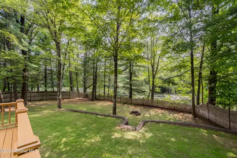 4 Lonesome Pine Trl, Gansevoort, NY 12831 photo 33