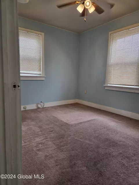 1825 Osterlitz Ave, Schenectady, NY 12305 photo 6