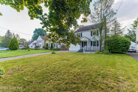 1166 Van Curler Ave, Schenectady, NY 12308 photo 2