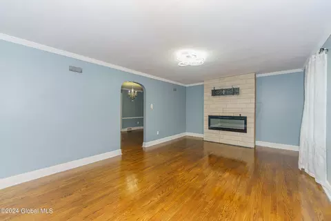 1166 Van Curler Ave, Schenectady, NY 12308 photo 8