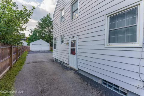 1166 Van Curler Ave, Schenectady, NY 12308 photo 28