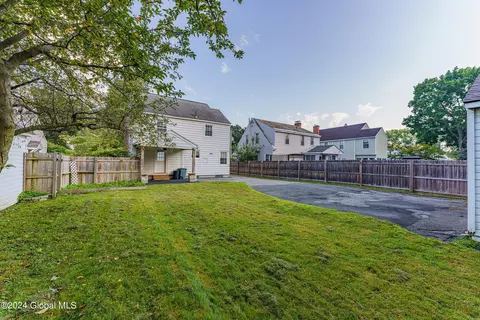1166 Van Curler Ave, Schenectady, NY 12308 photo 31