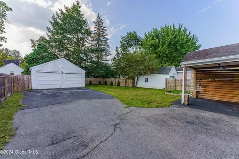1166 Van Curler Ave, Schenectady, NY 12308 photo 29