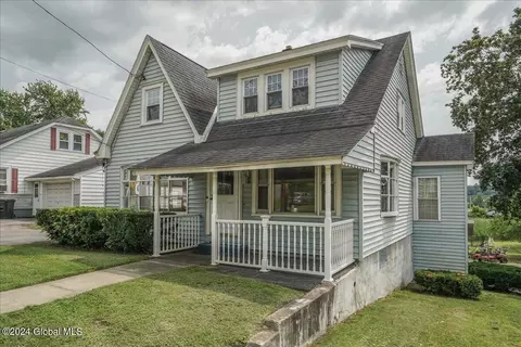 82 E Main St, Fonda, NY 12068 photo 3