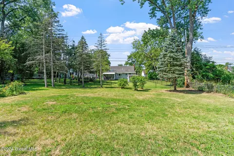 2271 Nelson Dr, Schenectady, NY 12309 photo 41