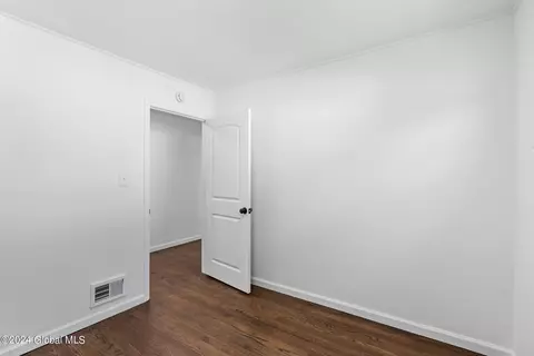 2271 Nelson Dr, Schenectady, NY 12309 photo 25