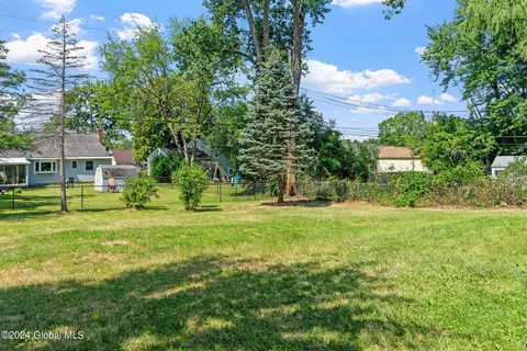 2271 Nelson Dr, Schenectady, NY 12309 photo 40