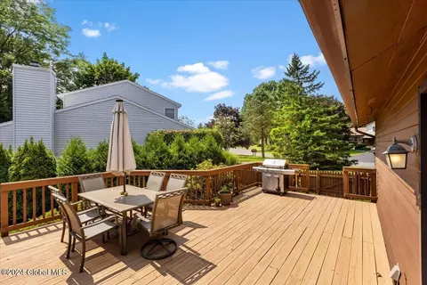 Exterior - 10 Dorset St, Delmar, NY 12054 photo 4 of 5