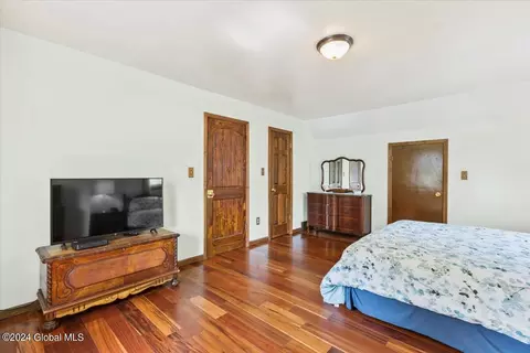 Bedroom - 10 Dorset St, Delmar, NY 12054 photo 7 of 7