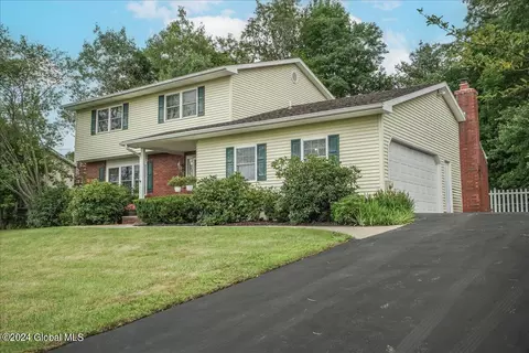 77 Alpine Dr, Latham, NY 12110