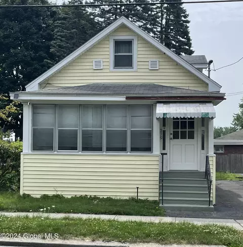 379 Partridge St, Albany, NY 12208