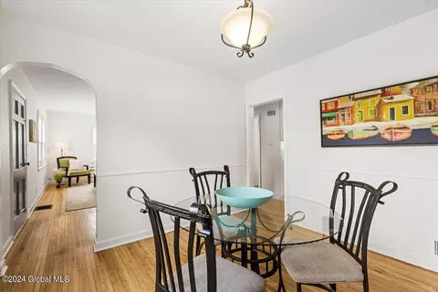 Dining - 40 Brookman Ave, Delmar, NY 12054 photo 1 of 7