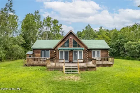 2011 Oaks Rd, Argyle, NY 12809