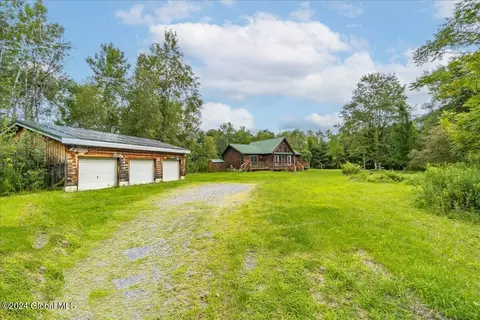 2011 Oaks Rd, Argyle, NY 12809 photo 17