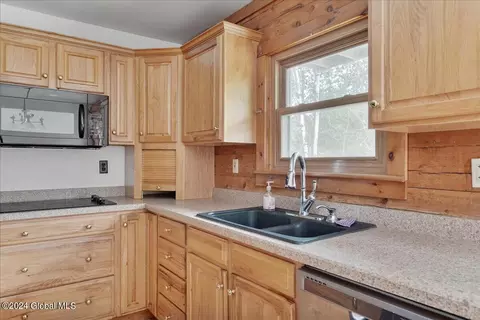 2011 Oaks Rd, Argyle, NY 12809 photo 28