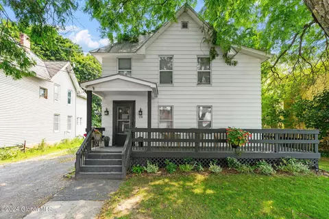 138 S Main St, Central Bridge, NY 12035