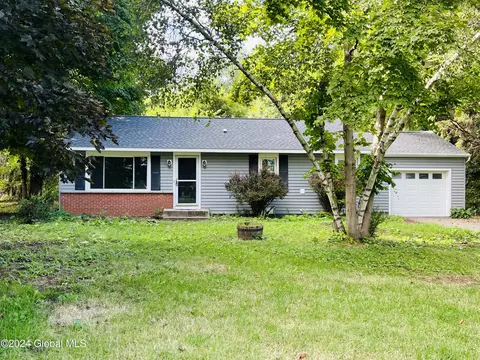 53 State Farm Rd, Valatie, NY 12184