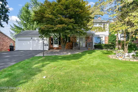 55 Marsdale St, Albany, NY 12208