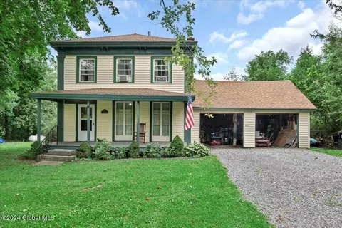 6054 Schoharie Tpke, Delanson, NY 12053