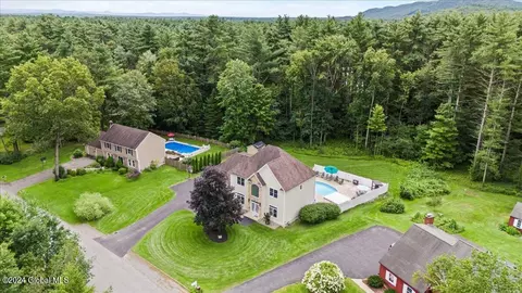 36 N Church Ln, Queensbury, NY 12804