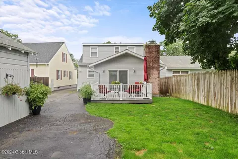 1377 Baker Ave, Schenectady, NY 12309 photo 41