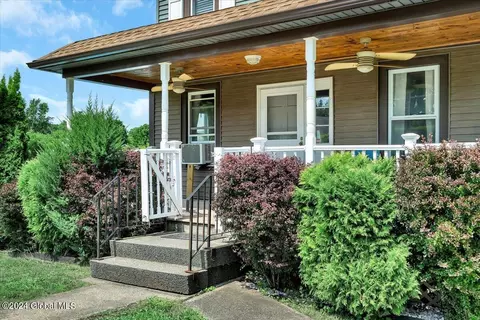 1189 River Rd, Troy, NY 12182 photo 3