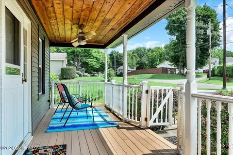 1189 River Rd, Troy, NY 12182 photo 4