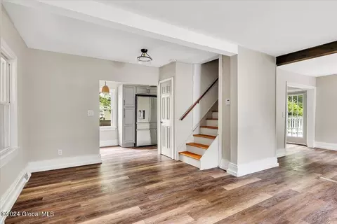 Entry Way - 7 Sheldon St, Schenectady, NY 12308 photo 4 of 4