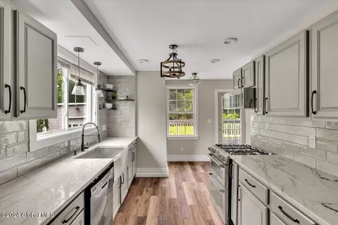 Kitchen - 7 Sheldon St, Schenectady, NY 12308 photo 2 of 2