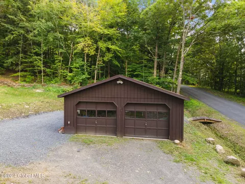 Exterior - 1136 Enid Rd, Summit, NY 12175 photo 4 of 17