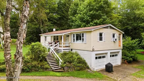 1887 Hoffman Rd, Schroon Lake, NY 12870