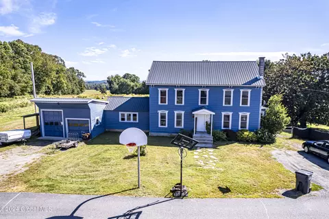 68 Cartier Ln, Fort Ann, NY 12827
