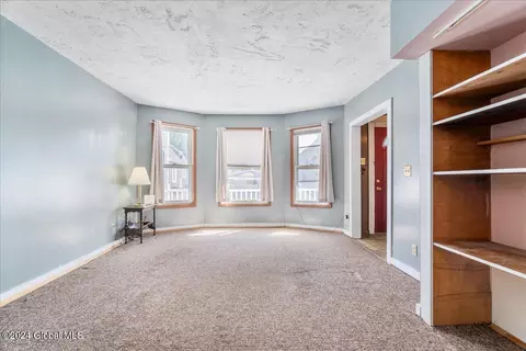 1326 Main St, Schenectady, NY 12303 photo 5